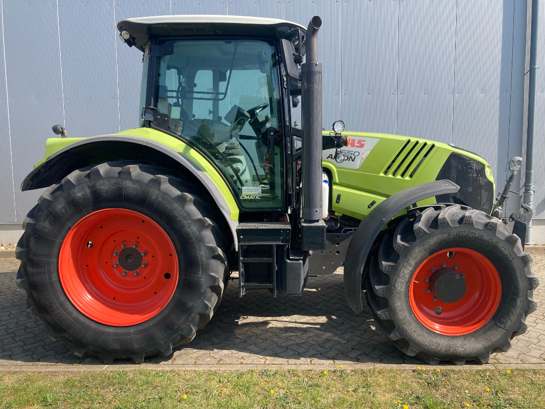 CLAAS Arion 650 CMATIC - טרקטור חקלאי: תמונה 1 CLAAS Arion 650 CMATIC - טרקטור חקלאי: תמונה 1