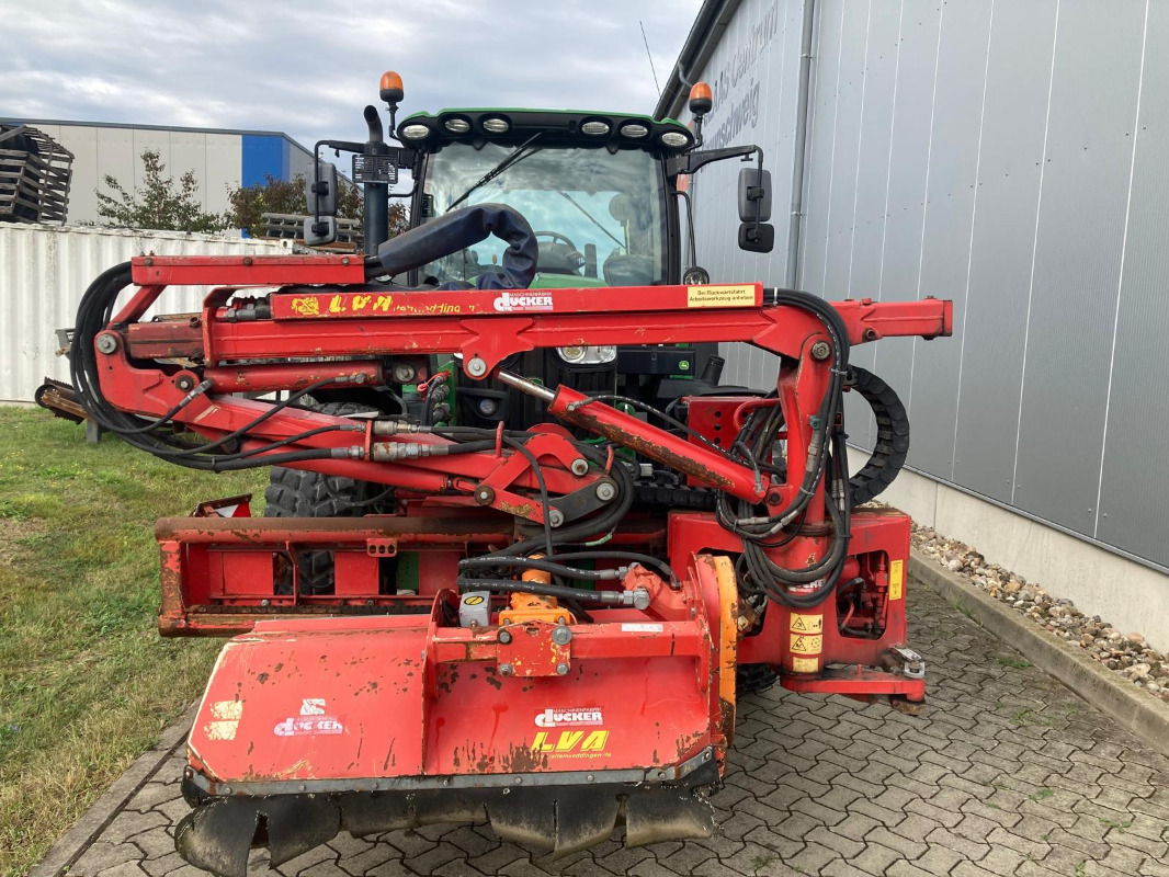 John Deere 6110R - טרקטור חקלאי: תמונה 2 John Deere 6110R - טרקטור חקלאי: תמונה 2