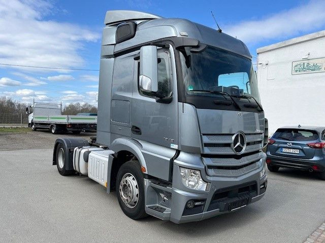 Mercedes-Benz Actros 4 MB 1943 SZM Gefahrgutvorbereitung - יחידת טרקטור: תמונה 1 Mercedes-Benz Actros 4 MB 1943 SZM Gefahrgutvorbereitung - יחידת טרקטור: תמונה 1