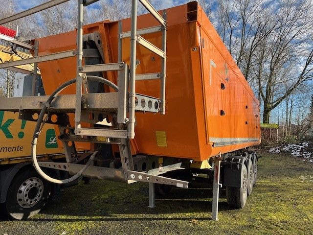 Schmitz Cargobull SKI 24 7,2 Alu Kastenmulde Verschleißboden neu - סמיטריילר עם מזהיר: תמונה 4 Schmitz Cargobull SKI 24 7,2 Alu Kastenmulde Verschleißboden neu - סמיטריילר עם מזהיר: תמונה 4