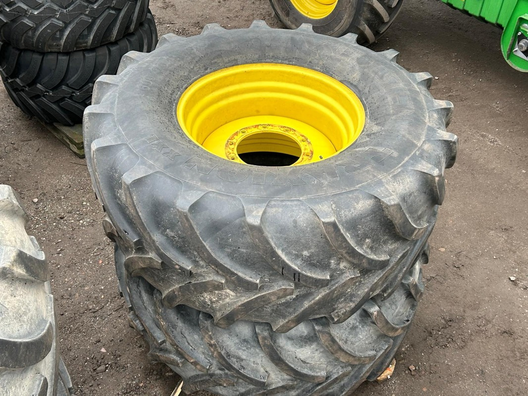 600/70R28 650/85R38 Kompletträder - צמיג עבור מכונה חקלאית: תמונה 3 600/70R28 650/85R38 Kompletträder - צמיג עבור מכונה חקלאית: תמונה 3