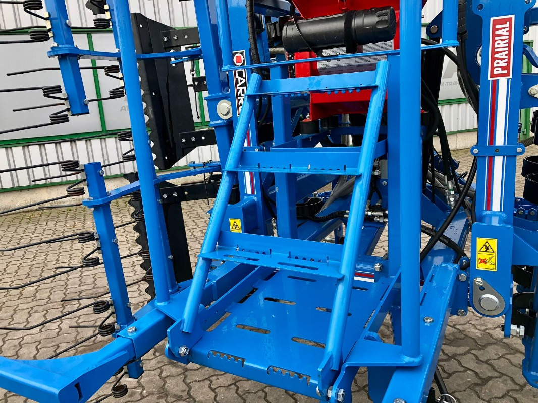 Carré PRAIRIAL GRÜNLANDSTRIEGEL - ציוד זריעה: תמונה 4 Carré PRAIRIAL GRÜNLANDSTRIEGEL - ציוד זריעה: תמונה 4