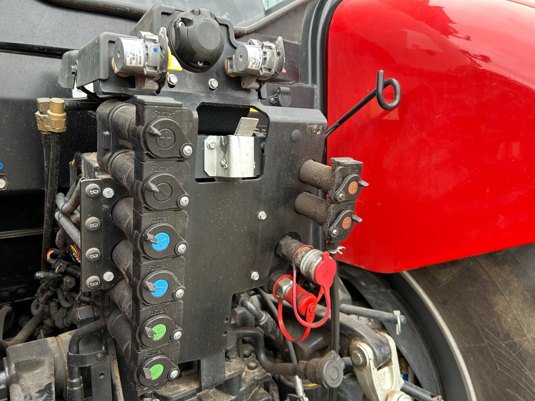 Case Maxxum 150 CVX - טרקטור חקלאי: תמונה 2 Case Maxxum 150 CVX - טרקטור חקלאי: תמונה 2