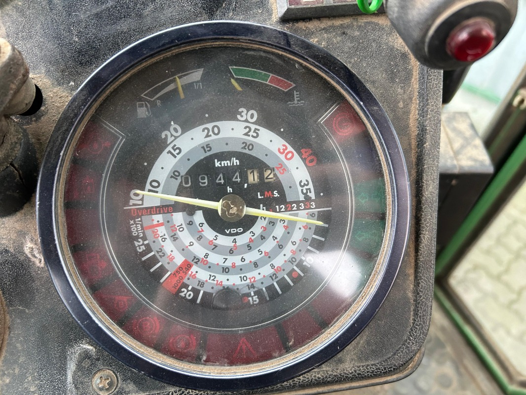 Fendt 305 LSA - טרקטור חקלאי: תמונה 4 Fendt 305 LSA - טרקטור חקלאי: תמונה 4