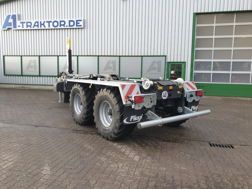 Fliegl HKL 22 - כלי/ ציוד: תמונה 5 Fliegl HKL 22 - כלי/ ציוד: תמונה 5