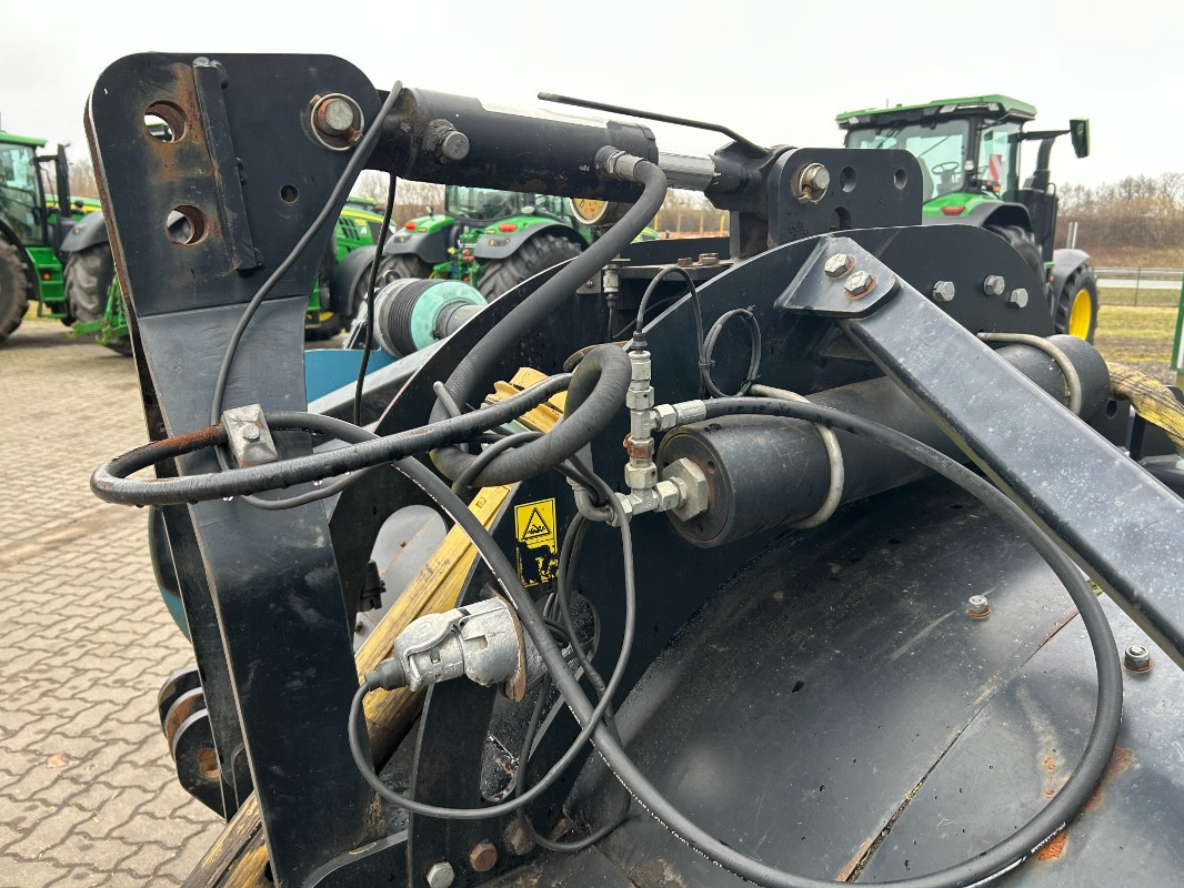 Imants 48SX300H - ציוד עיבוד קרקע: תמונה 3 Imants 48SX300H - ציוד עיבוד קרקע: תמונה 3