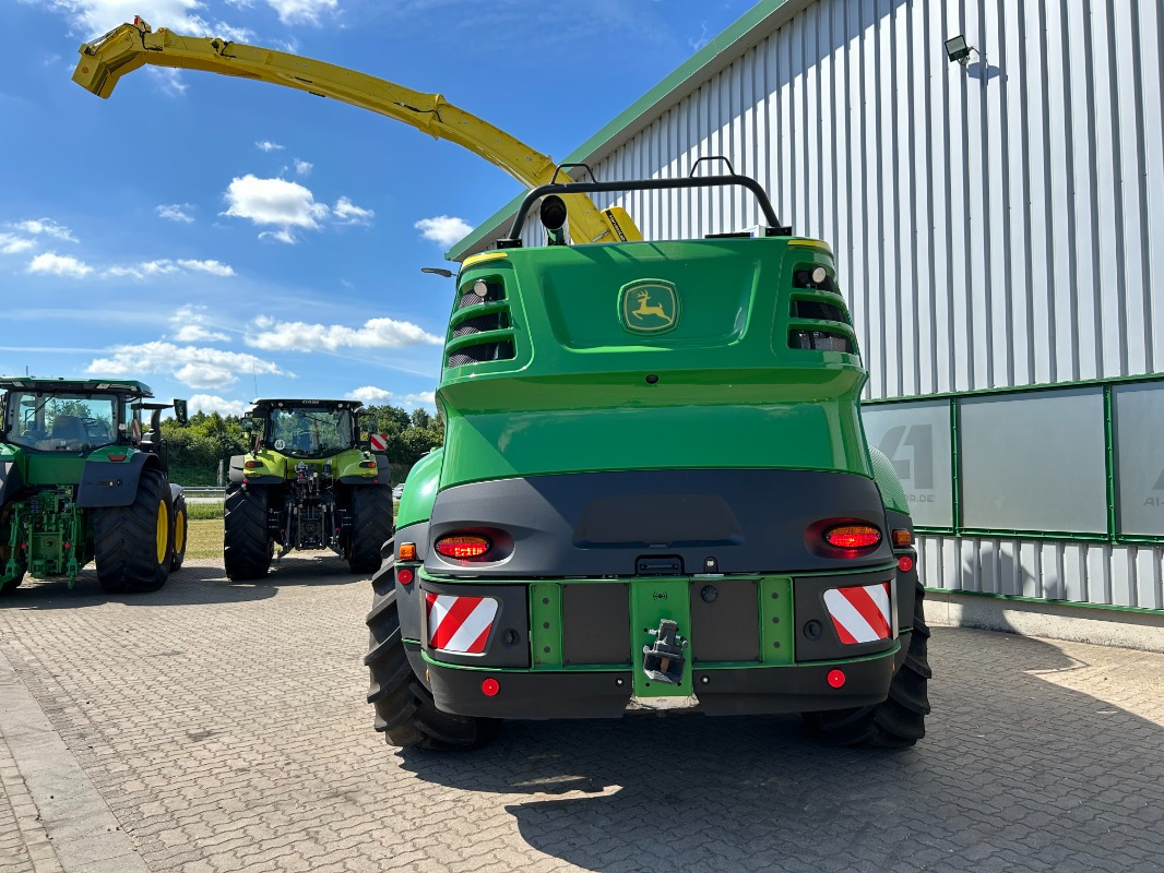 John Deere 8400i PREMIUM USED - מקצרה: תמונה 4 John Deere 8400i PREMIUM USED - מקצרה: תמונה 4