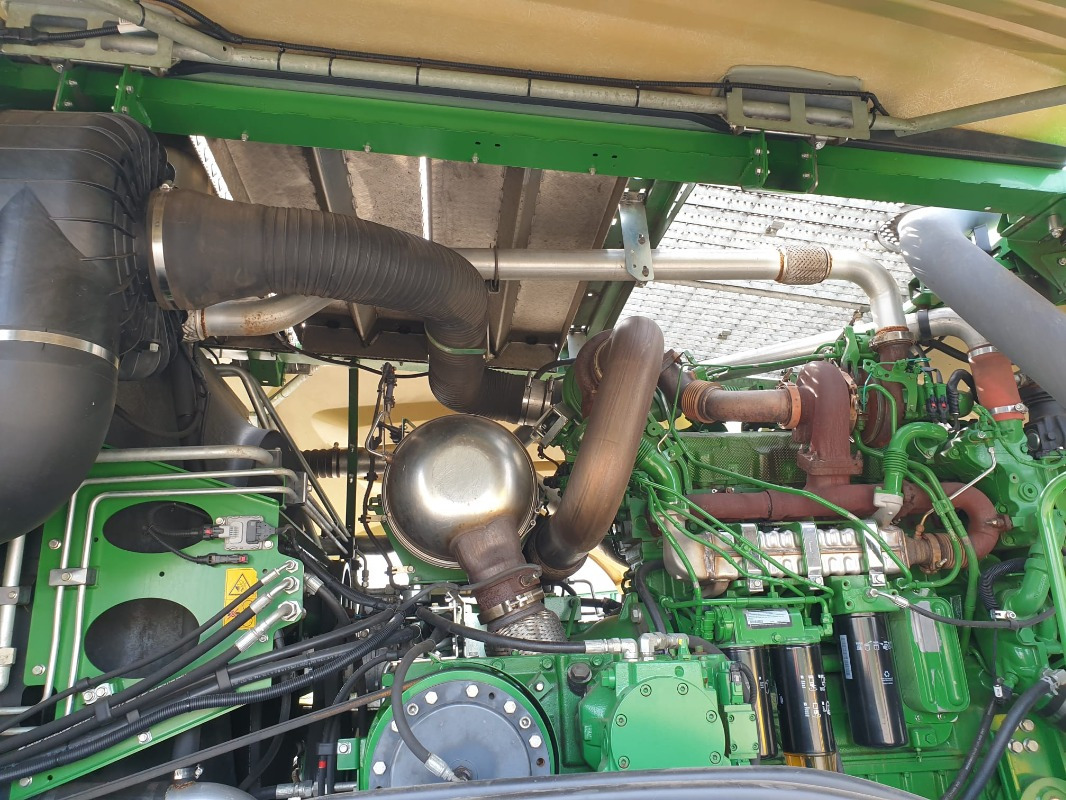 John Deere 8500 - מקצרה: תמונה 4 John Deere 8500 - מקצרה: תמונה 4