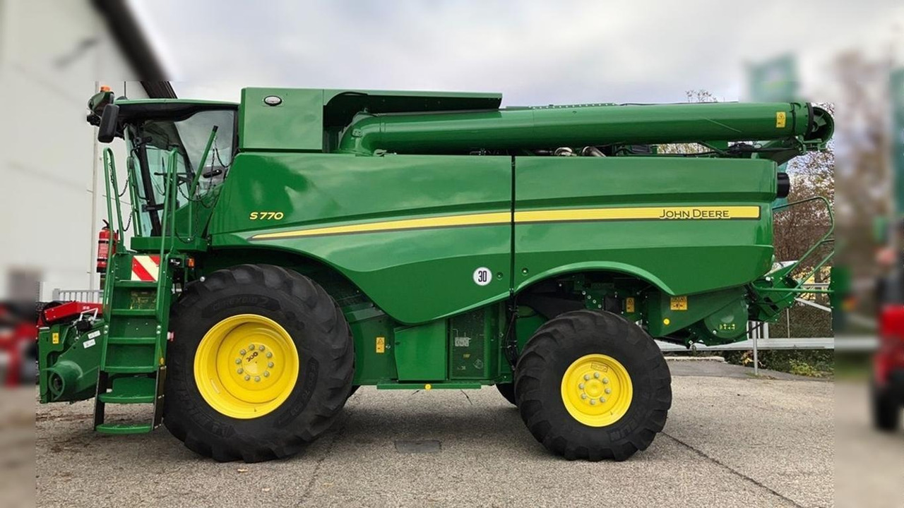 John Deere S770 - מקצרת קומבינה: תמונה 2 John Deere S770 - מקצרת קומבינה: תמונה 2