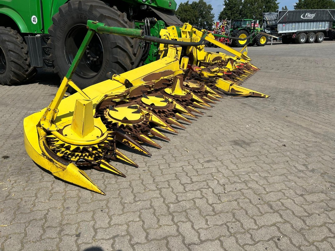 Kemper 390 Plus - ראש תירס: תמונה 3 Kemper 390 Plus - ראש תירס: תמונה 3