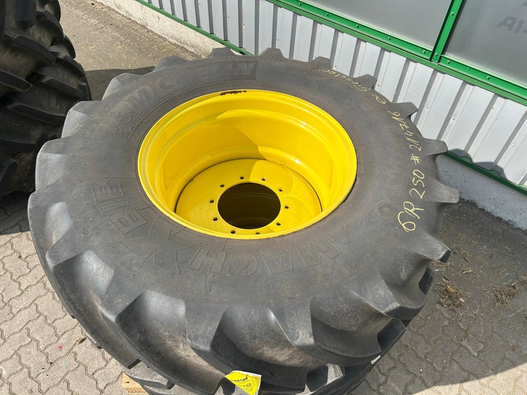 Michelin Kompletträder 710/70R42 600/70R30 - צמיג עבור מכונה חקלאית: תמונה 2 Michelin Kompletträder 710/70R42 600/70R30 - צמיג עבור מכונה חקלאית: תמונה 2