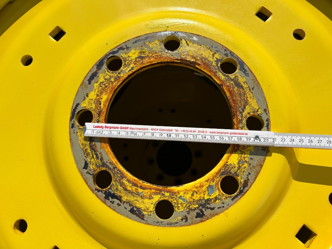 Mitas Kompletträder 540/65R38 480/65R24 - צמיג עבור מכונה חקלאית: תמונה 2 Mitas Kompletträder 540/65R38 480/65R24 - צמיג עבור מכונה חקלאית: תמונה 2