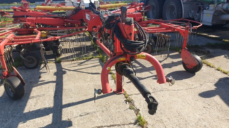 Pöttinger Top 1252 - גורף/ מגרפה: תמונה 2 Pöttinger Top 1252 - גורף/ מגרפה: תמונה 2