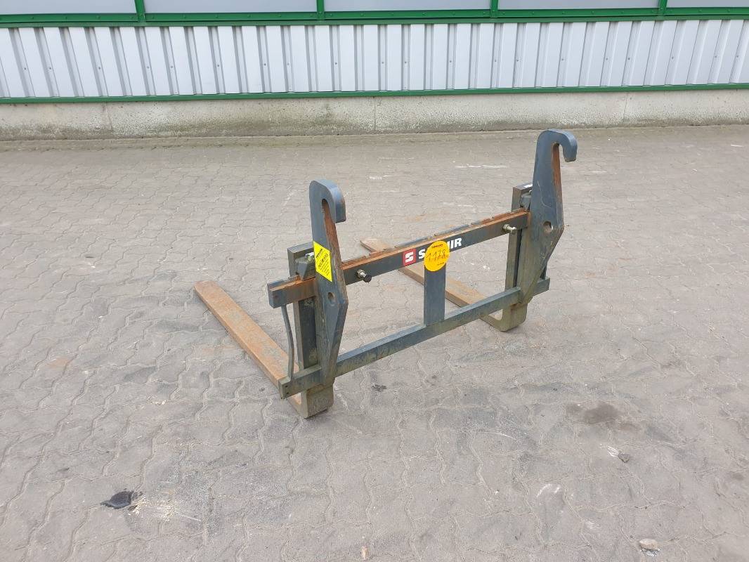 Saphir PALETTENGABEL - מחפר: תמונה 3 Saphir PALETTENGABEL - מחפר: תמונה 3