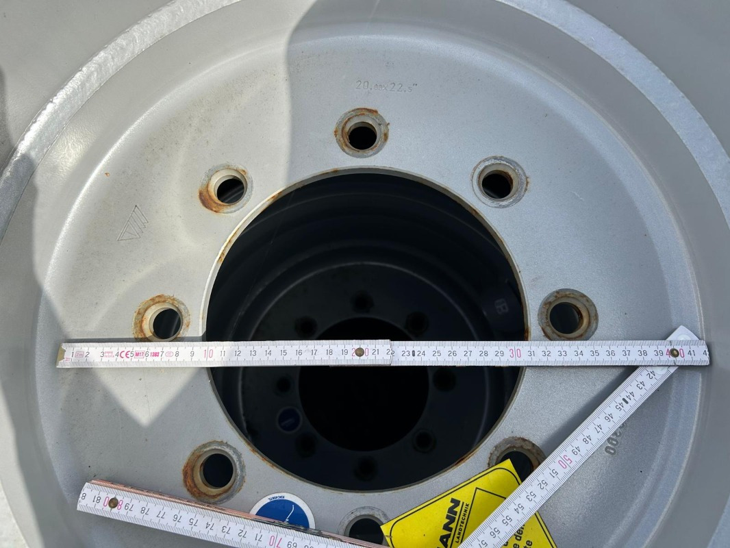 Trelleborg 600/50R22.5 - 2 Stück - גלגלים וצמיגים עבור מכונה חקלאית: תמונה 4 Trelleborg 600/50R22.5 - 2 Stück - גלגלים וצמיגים עבור מכונה חקלאית: תמונה 4