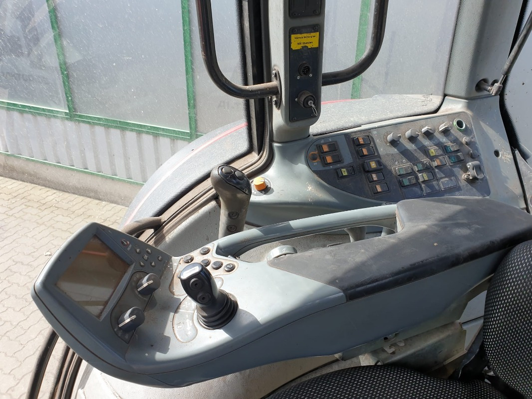 Valtra T151 - טרקטור חקלאי: תמונה 4 Valtra T151 - טרקטור חקלאי: תמונה 4