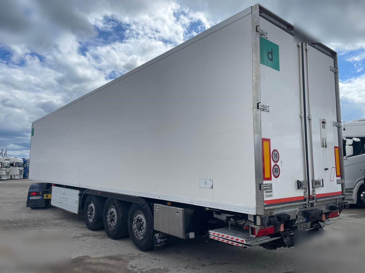 CARDI - סמיטריילר עם קירור: תמונה 2 CARDI - סמיטריילר עם קירור: תמונה 2