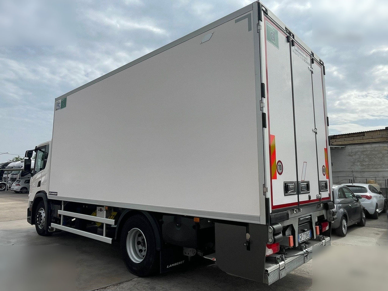 SCANIA P280 - משאית קירור: תמונה 3 SCANIA P280 - משאית קירור: תמונה 3