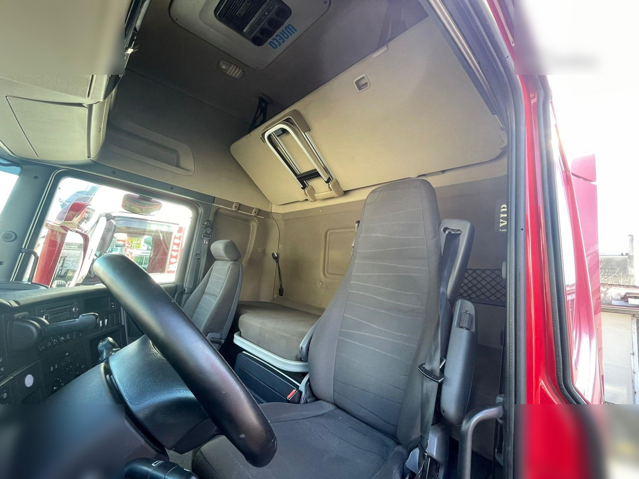 SCANIA R450 - מוביל מכולות/ משאית החלפת גוף: תמונה 4 SCANIA R450 - מוביל מכולות/ משאית החלפת גוף: תמונה 4