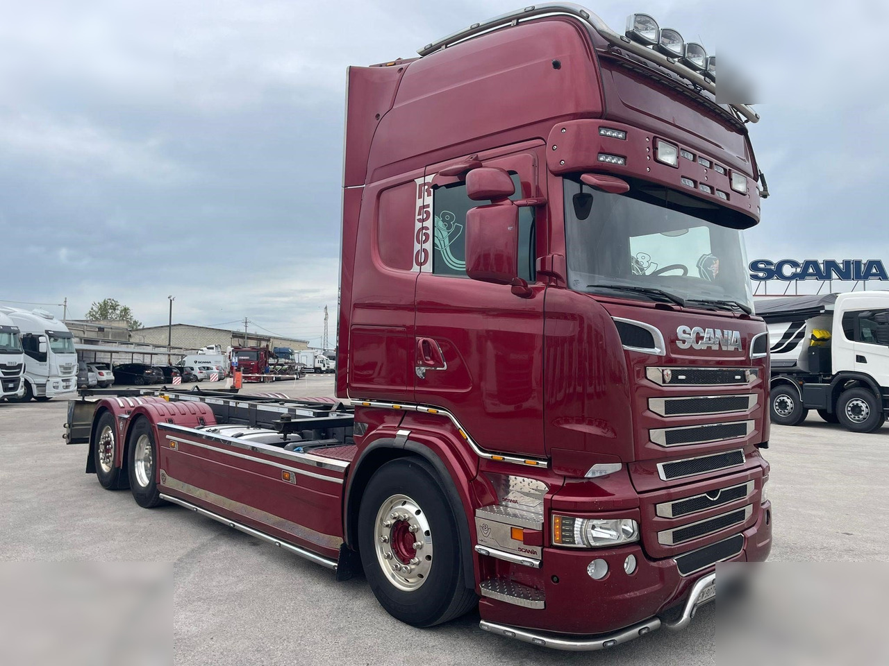 SCANIA R560 - מוביל מכולות/ משאית החלפת גוף: תמונה 1 SCANIA R560 - מוביל מכולות/ משאית החלפת גוף: תמונה 1