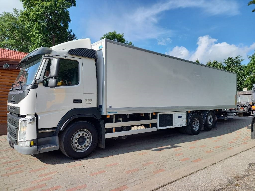 משאית קירור Volvo FM 330, 6x2, CARRIER SUPRA 950 U: תמונה 9