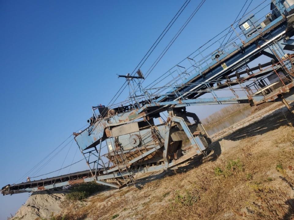 180 t Eimerkettenbagger auf Raupenfahrwerk - קו גרירה: תמונה 3 180 t Eimerkettenbagger auf Raupenfahrwerk - קו גרירה: תמונה 3