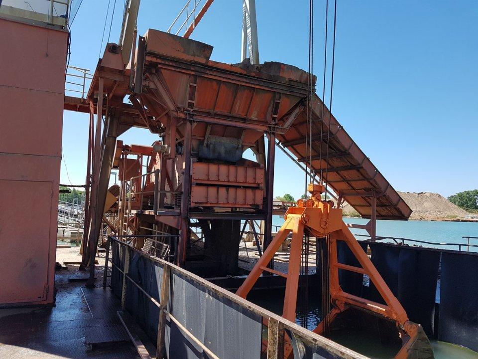 3,5m³ - מחפר אמפיבי: תמונה 2 3,5m³ - מחפר אמפיבי: תמונה 2
