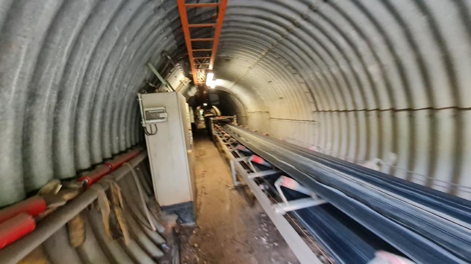 RHETA Rohkies Tunnel 100 m - מכונת בנייה: תמונה 1 RHETA Rohkies Tunnel 100 m - מכונת בנייה: תמונה 1