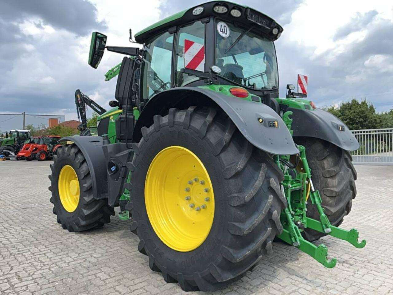 John Deere 6R230 - טרקטור חקלאי: תמונה 4 John Deere 6R230 - טרקטור חקלאי: תמונה 4