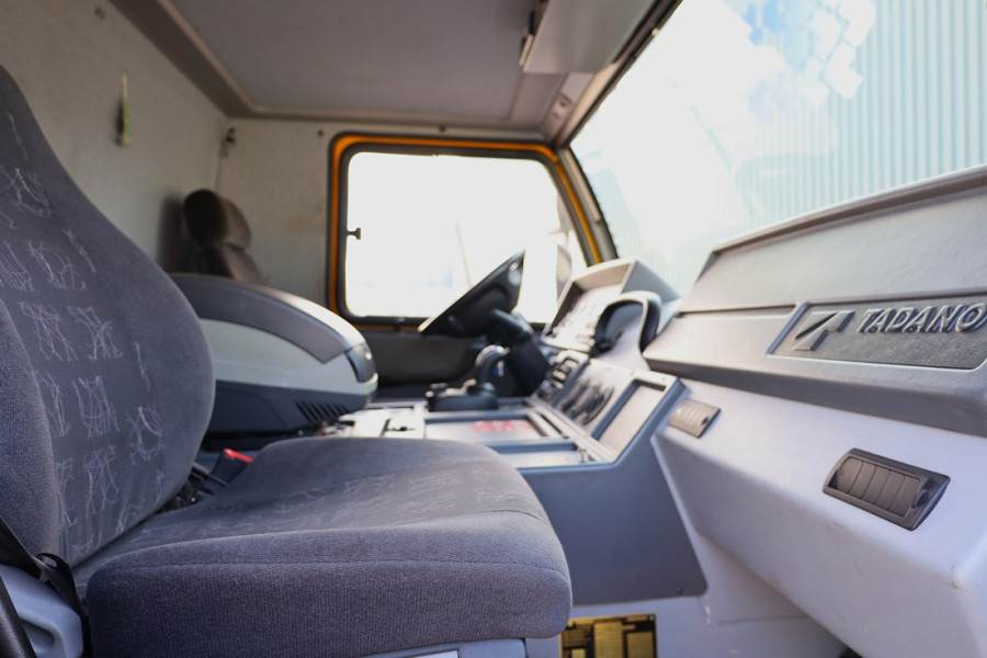 הַחכָּרָה Faun ATF70G-4 8x8 Drive And 8-Wheel Steering, 70t Capac  Faun ATF70G-4 8x8 Drive And 8-Wheel Steering, 70t Capac: תמונה 3