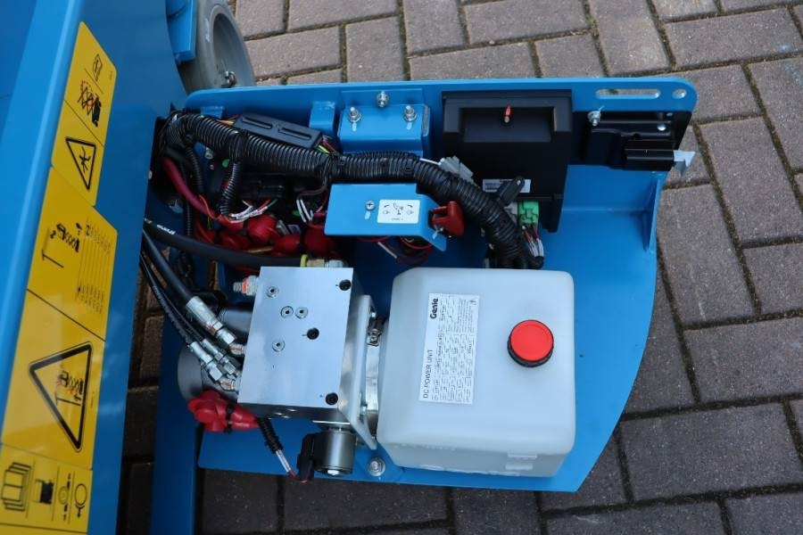 Genie GS1330M Valid inspection, *Guarantee! All-Electric - מעלית מספריים: תמונה 4 Genie GS1330M Valid inspection, *Guarantee! All-Electric - מעלית מספריים: תמונה 4