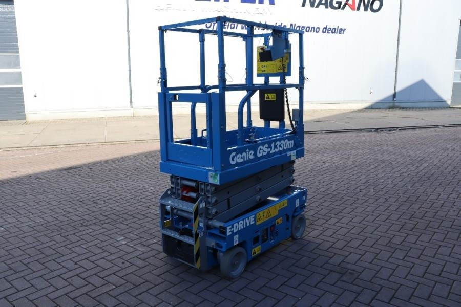 Genie GS1330M Valid inspection, *Guarantee! All-Electric - מעלית מספריים: תמונה 2 Genie GS1330M Valid inspection, *Guarantee! All-Electric - מעלית מספריים: תמונה 2