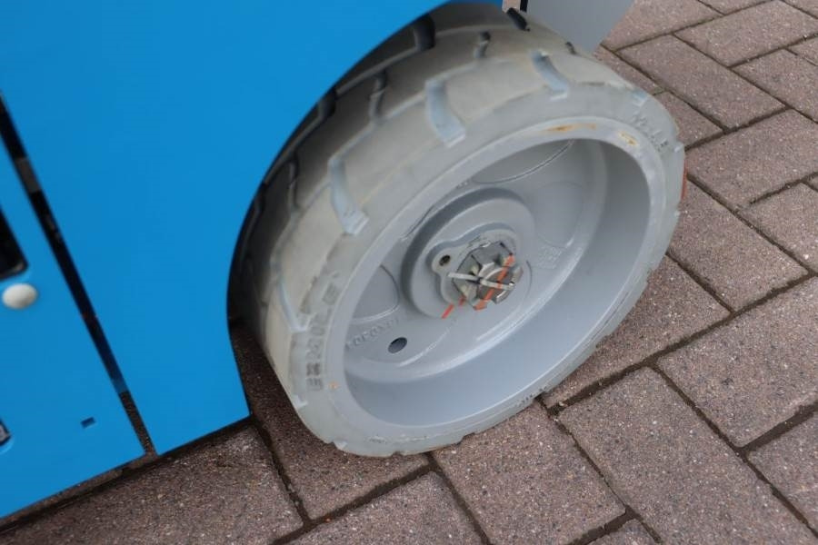 מעלית מספריים Genie GS1932 E-Drive New And Available Directly From Sto: תמונה 8