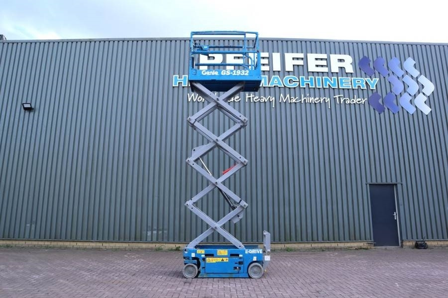 Genie GS1932 E-Drive Several In Stock, 8m Working Height - מעלית מספריים: תמונה 3 Genie GS1932 E-Drive Several In Stock, 8m Working Height - מעלית מספריים: תמונה 3