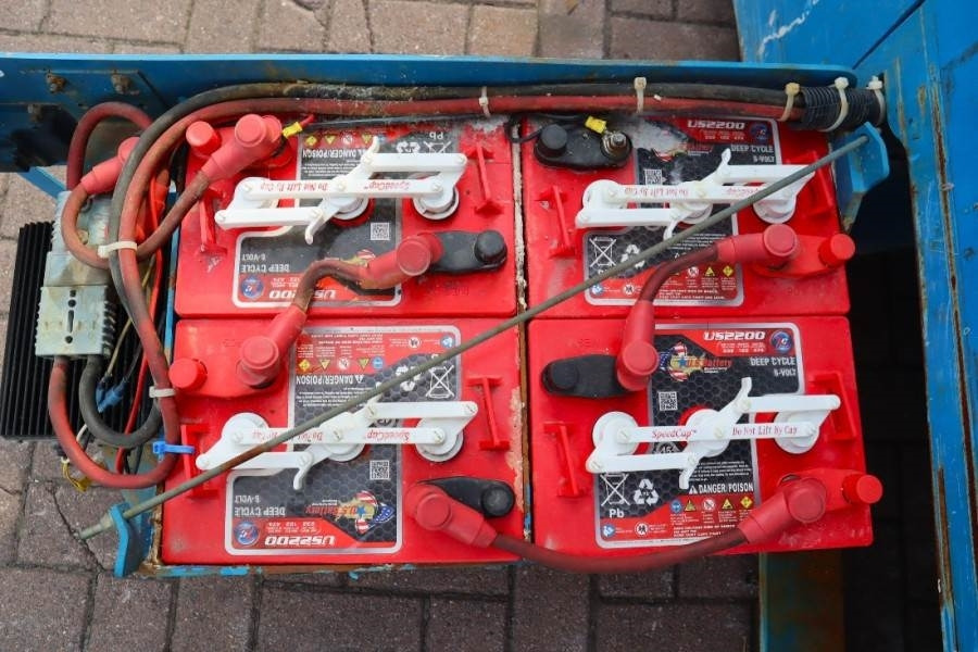 Genie GS2632 Electric, Working Height 10m, 227kg Capacit - מעלית מספריים: תמונה 4 Genie GS2632 Electric, Working Height 10m, 227kg Capacit - מעלית מספריים: תמונה 4