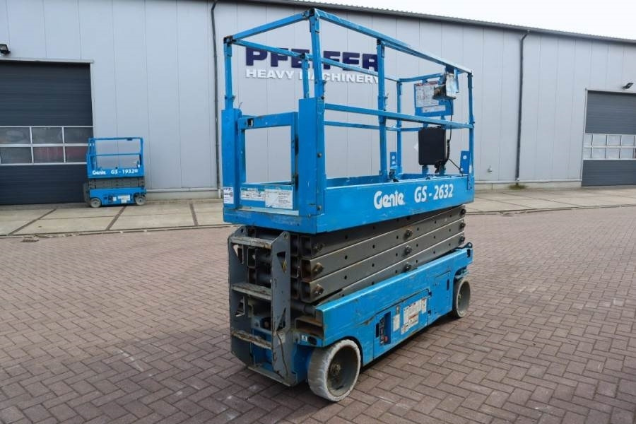 Genie GS2632 Electric, Working Height 10m, 227kg Capacit - מעלית מספריים: תמונה 2 Genie GS2632 Electric, Working Height 10m, 227kg Capacit - מעלית מספריים: תמונה 2