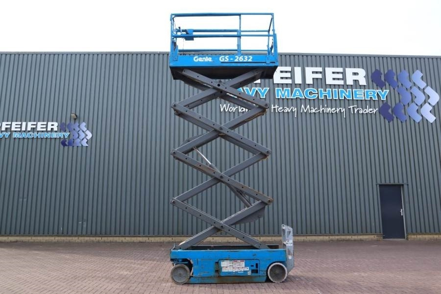 Genie GS2632 Electric, Working Height 10m, 227kg Capacit - מעלית מספריים: תמונה 3 Genie GS2632 Electric, Working Height 10m, 227kg Capacit - מעלית מספריים: תמונה 3