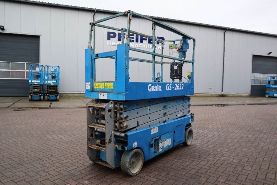 Genie GS2632 Electric, Working Height 10m, 227kg Capacit - מעלית מספריים: תמונה 2 Genie GS2632 Electric, Working Height 10m, 227kg Capacit - מעלית מספריים: תמונה 2