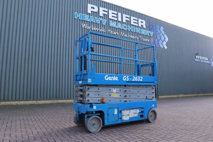 Genie GS2632 Electric, Working Height 10m, 227kg Capacit - מעלית מספריים: תמונה 1 Genie GS2632 Electric, Working Height 10m, 227kg Capacit - מעלית מספריים: תמונה 1