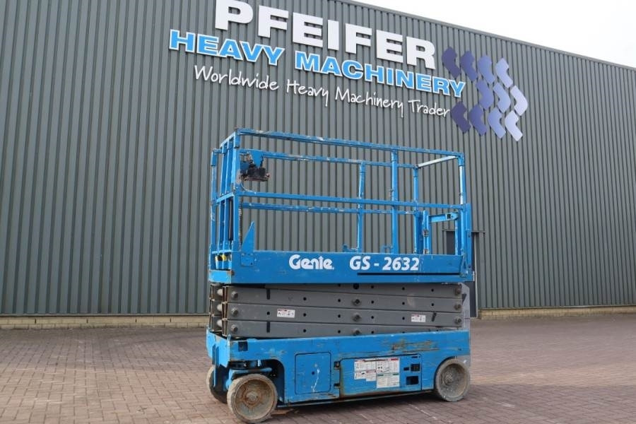 Genie GS2632 Electric, Working Height 10m, 227kg Capacit - מעלית מספריים: תמונה 1 Genie GS2632 Electric, Working Height 10m, 227kg Capacit - מעלית מספריים: תמונה 1
