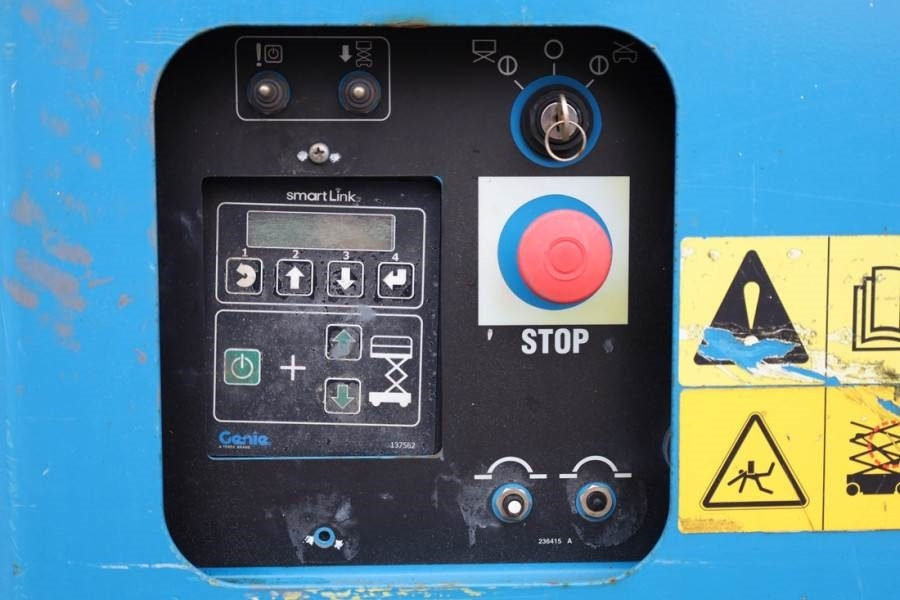 Genie GS4069 Electric, 14m Working Height, 363kg Capacit - מעלית מספריים: תמונה 4 Genie GS4069 Electric, 14m Working Height, 363kg Capacit - מעלית מספריים: תמונה 4