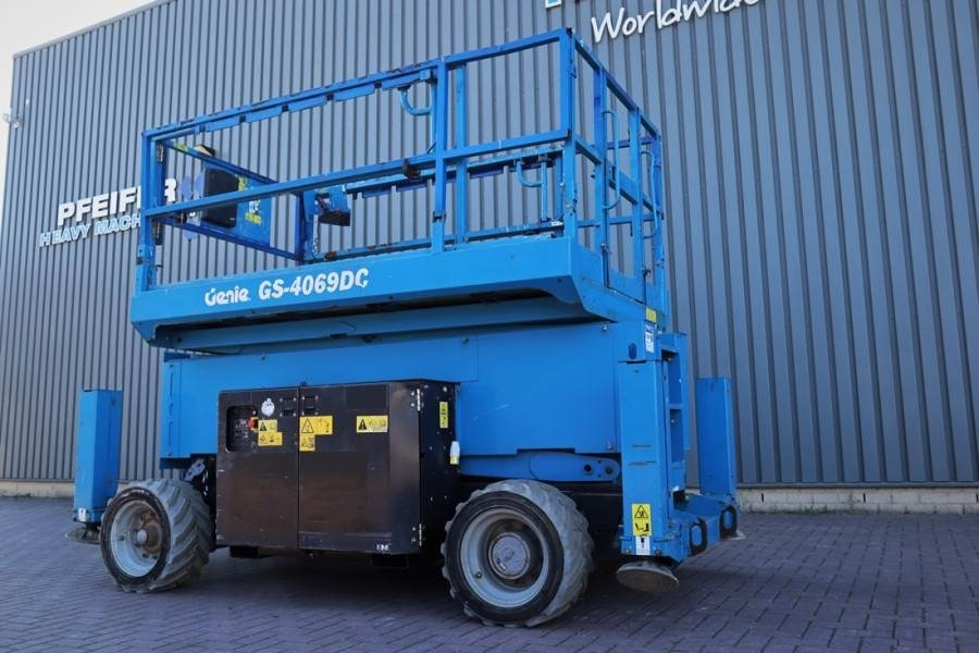 מעלית מספריים Genie GS4069DC Electric, 14m Working Height, 363kg Capac: תמונה 10