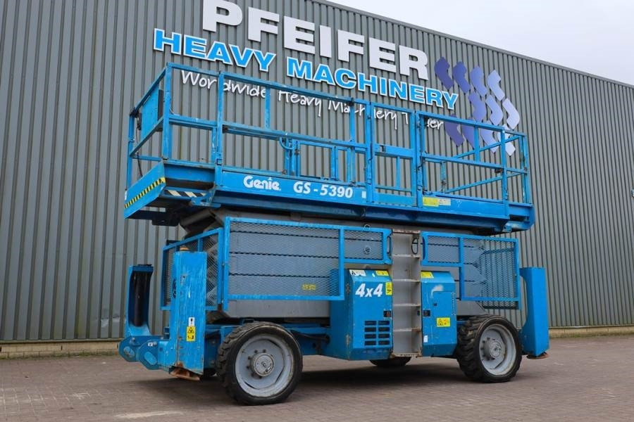 Genie GS5390 Diesel, 4x4 Drive, 18.15m Working Height, 6 - מעלית מספריים: תמונה 1 Genie GS5390 Diesel, 4x4 Drive, 18.15m Working Height, 6 - מעלית מספריים: תמונה 1