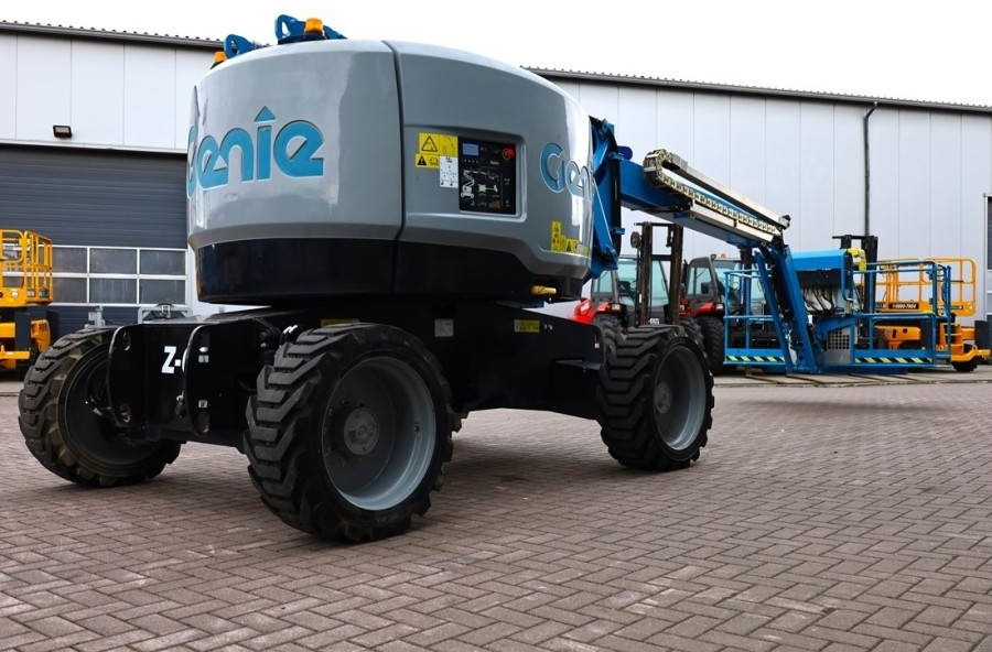 Genie Z-62/40 GUARANTEE, Diesel, 4x4 Drive, 21m Working  - זרוע מרפקי: תמונה 2 Genie Z-62/40 GUARANTEE, Diesel, 4x4 Drive, 21m Working  - זרוע מרפקי: תמונה 2