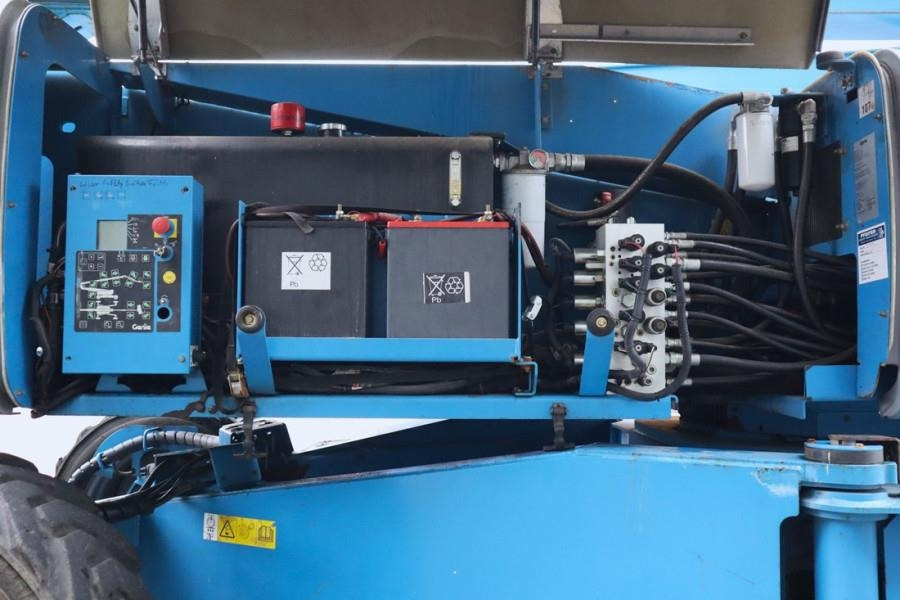 זרוע מרפקי Genie ZX135/70 Diesel, 4x4x4 Drive, 43m Lifting Height,: תמונה 14 זרוע מרפקי Genie ZX135/70 Diesel, 4x4x4 Drive, 43m Lifting Height,: תמונה 14