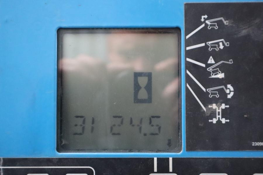 זרוע מרפקי Genie ZX135/70 Diesel, 4x4x4 Drive, 43m Lifting Height,: תמונה 13 זרוע מרפקי Genie ZX135/70 Diesel, 4x4x4 Drive, 43m Lifting Height,: תמונה 13