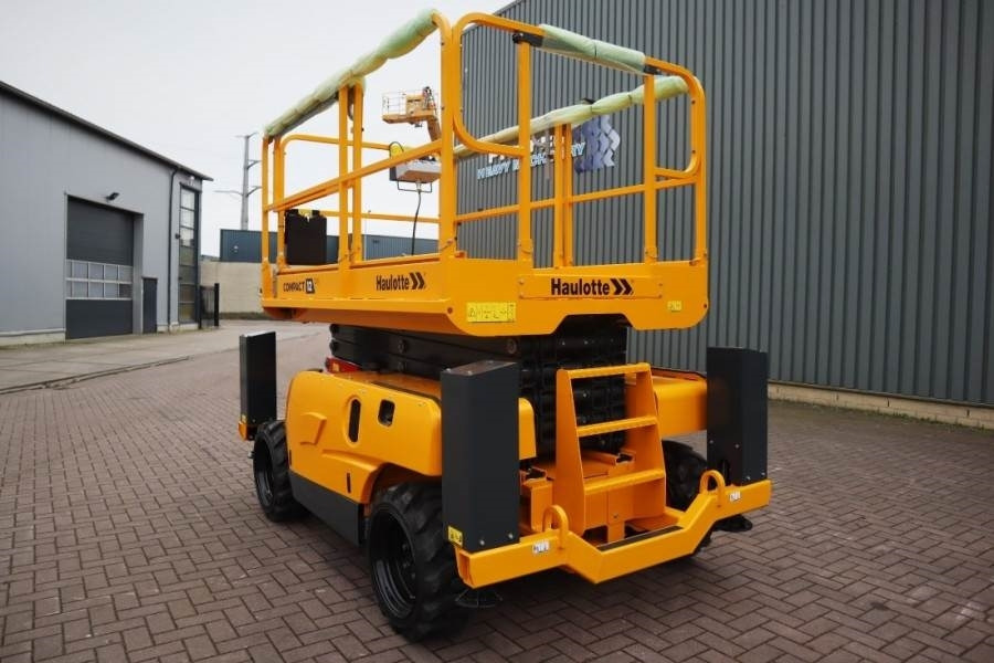 Haulotte Compact 12DX Valid Inspection, *Guarantee! Diesel, - מעלית מספריים: תמונה 3 Haulotte Compact 12DX Valid Inspection, *Guarantee! Diesel, - מעלית מספריים: תמונה 3
