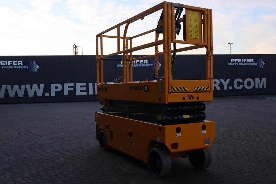 Haulotte Compact 8N Valid inspection, *Guarantee! 8m Workin - מעלית מספריים: תמונה 2 Haulotte Compact 8N Valid inspection, *Guarantee! 8m Workin - מעלית מספריים: תמונה 2