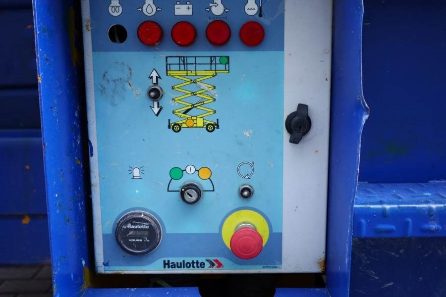 Haulotte H15SX Diesel, 4x4 Drive 15 Working Height, 500kg C - מעלית מספריים: תמונה 4 Haulotte H15SX Diesel, 4x4 Drive 15 Working Height, 500kg C - מעלית מספריים: תמונה 4