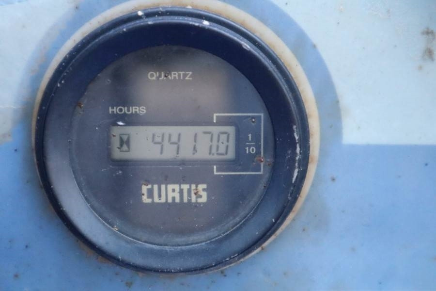 Haulotte H15SX New Tyres, Diesel, 4x4 Drive, 15 Working Hei - מעלית מספריים: תמונה 5 Haulotte H15SX New Tyres, Diesel, 4x4 Drive, 15 Working Hei - מעלית מספריים: תמונה 5